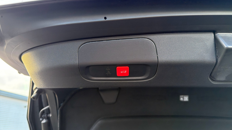 Peugeot 408 158kW GT 58kWh 5dr Auto Electric Hatchback